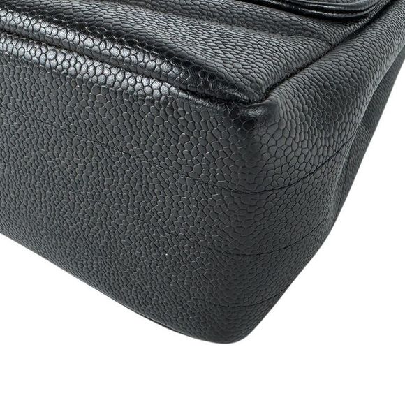 Chanel Shoulder Bag - Picture 9 of 10